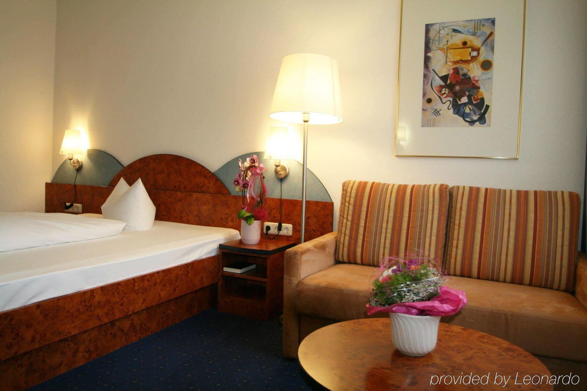 Taste Hotel Jettingen Номер фото