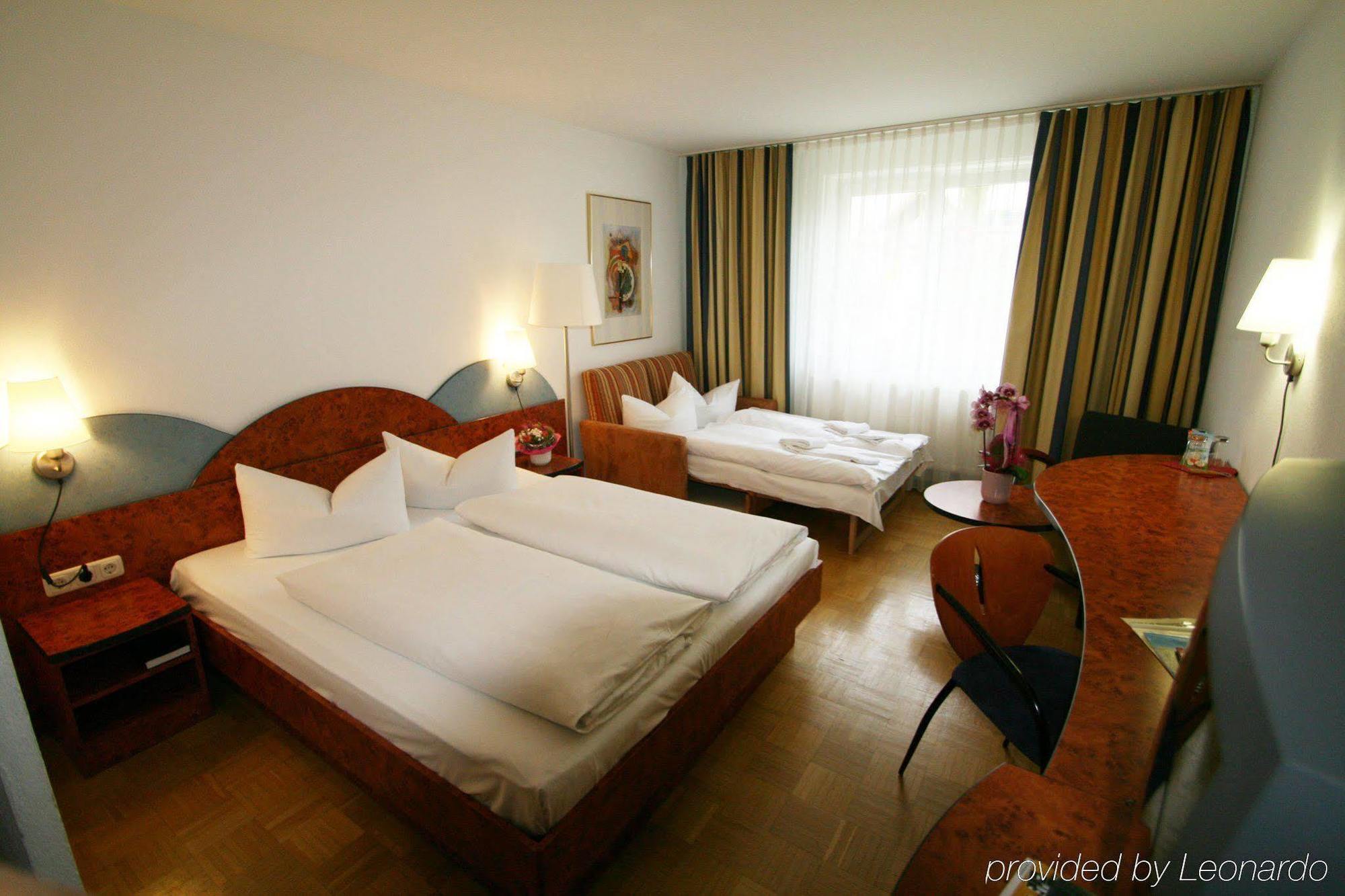 Taste Hotel Jettingen Номер фото